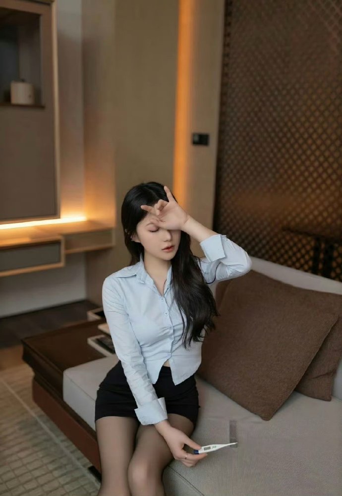 影评配图 · 光影笔记：惊悚 · 可投屏